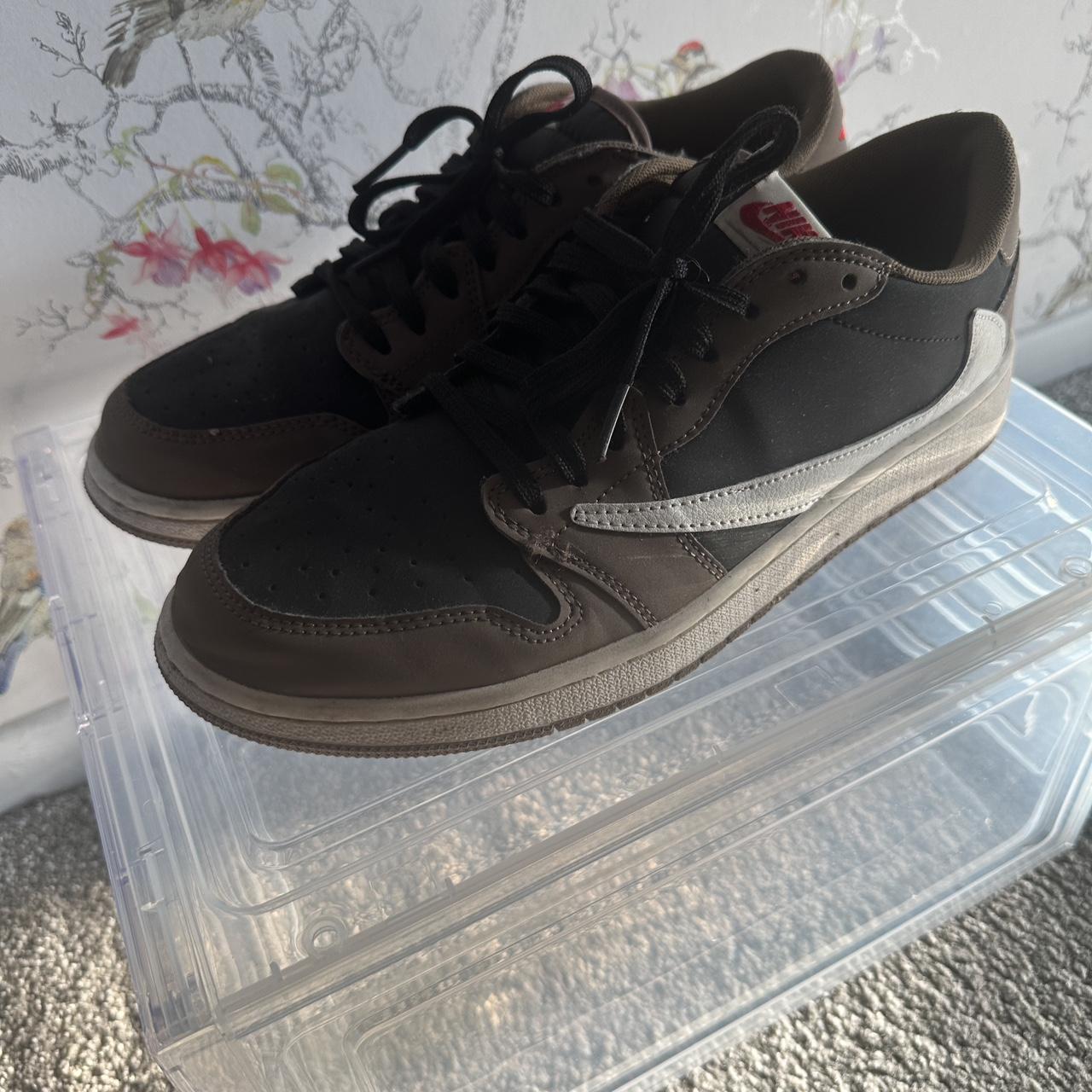 Jordan Men's Black and Brown Trainers | Depop