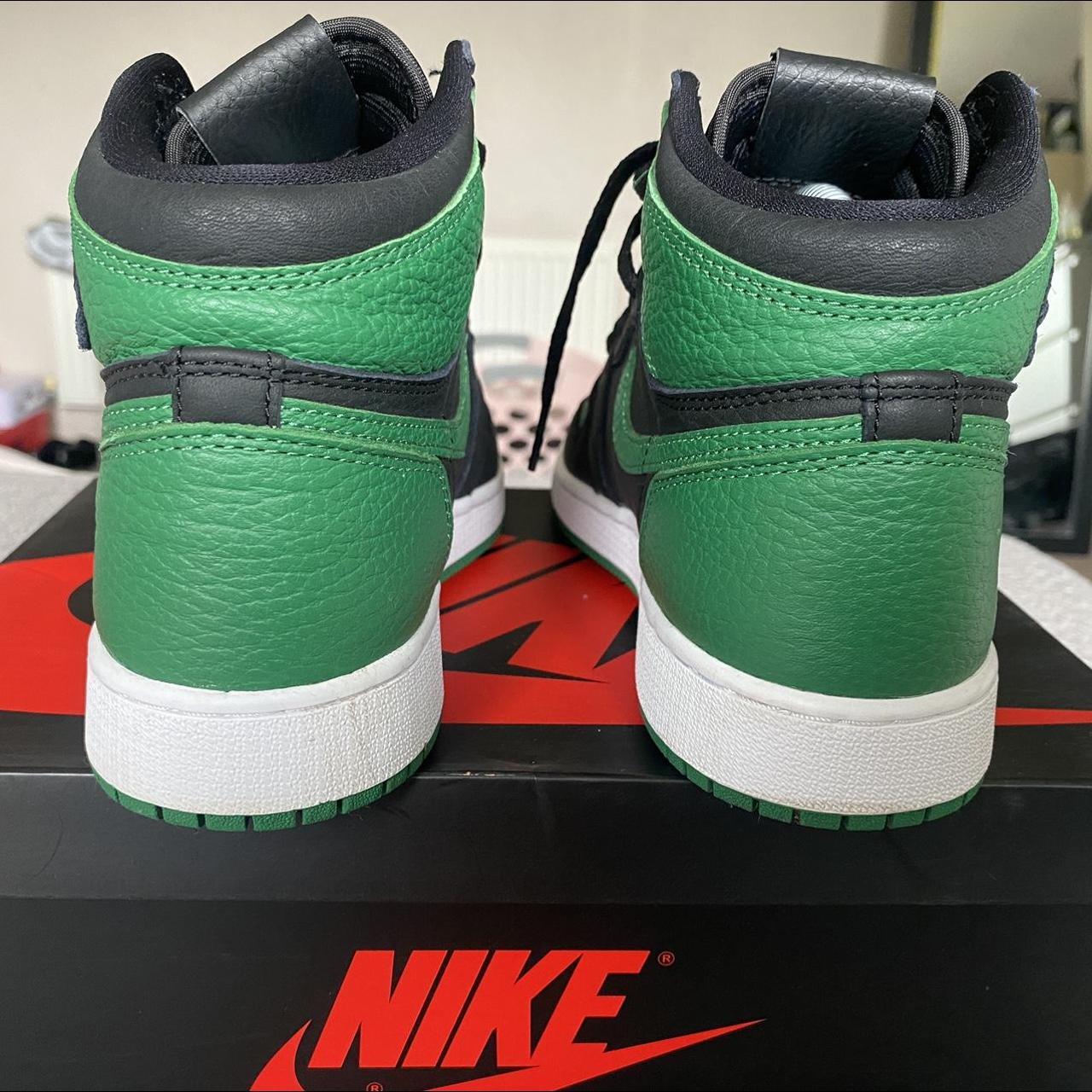 pine green jordan 1 5.5