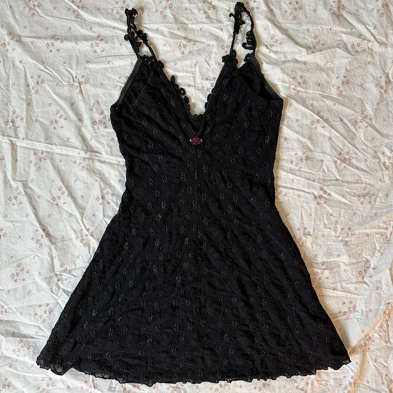 item listed by nikoh08