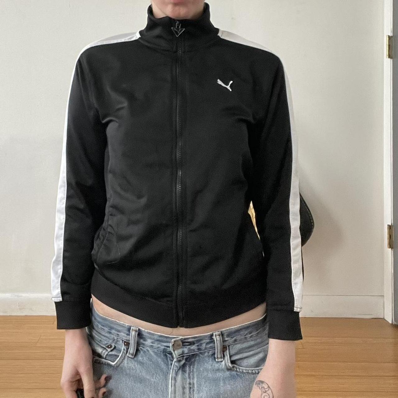 item listed by shopglizzy