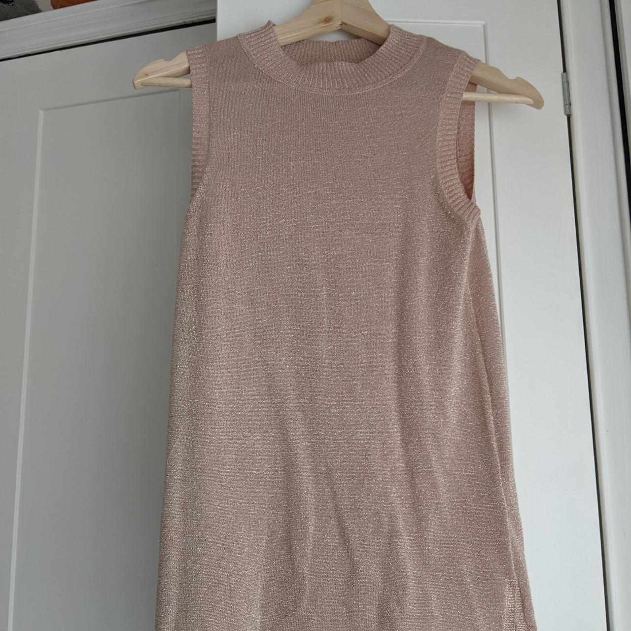 M&S gold glitter vest knit Size 6 Should fit a lot... Depop