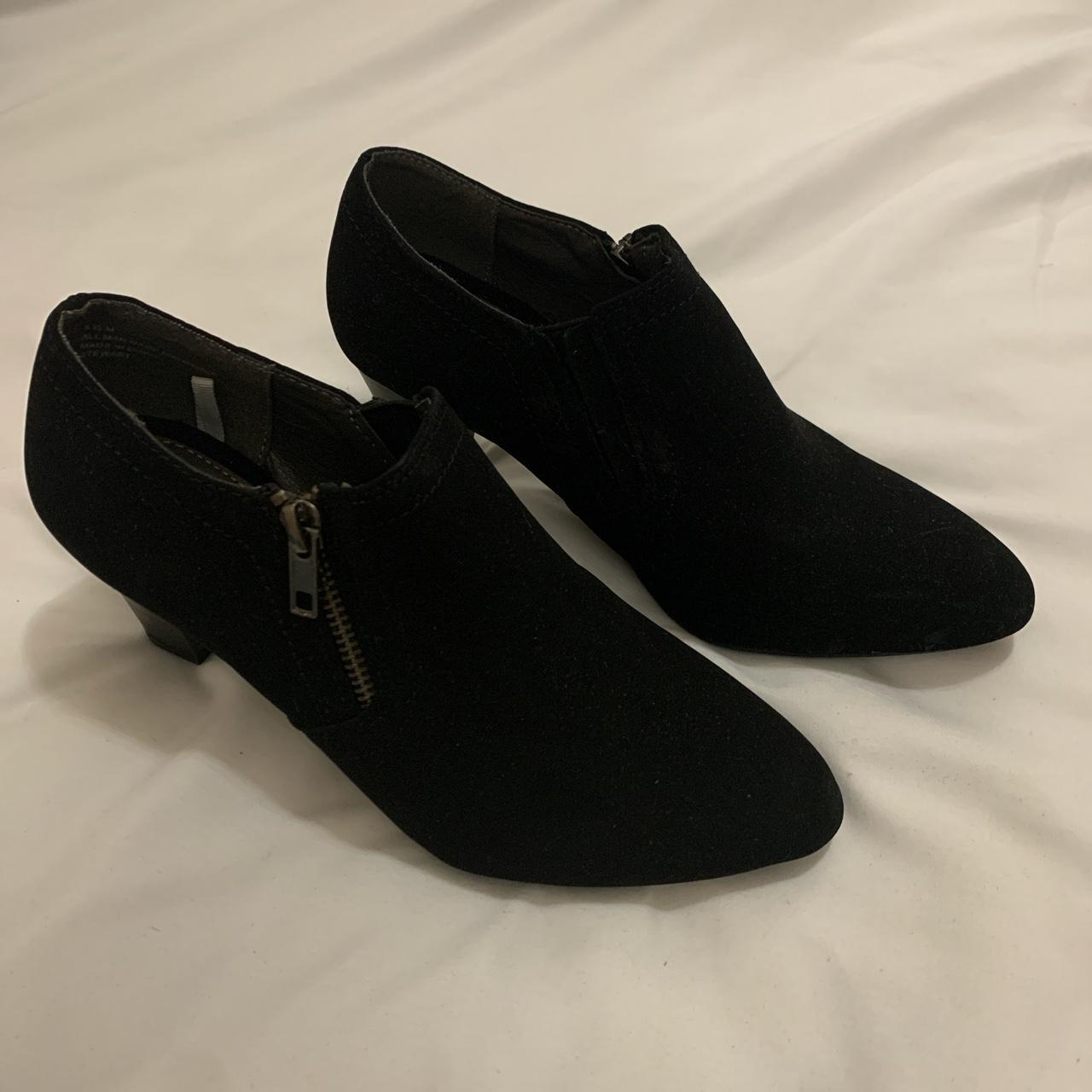 high-heels-size-6-black-heel-pre-owned-depop