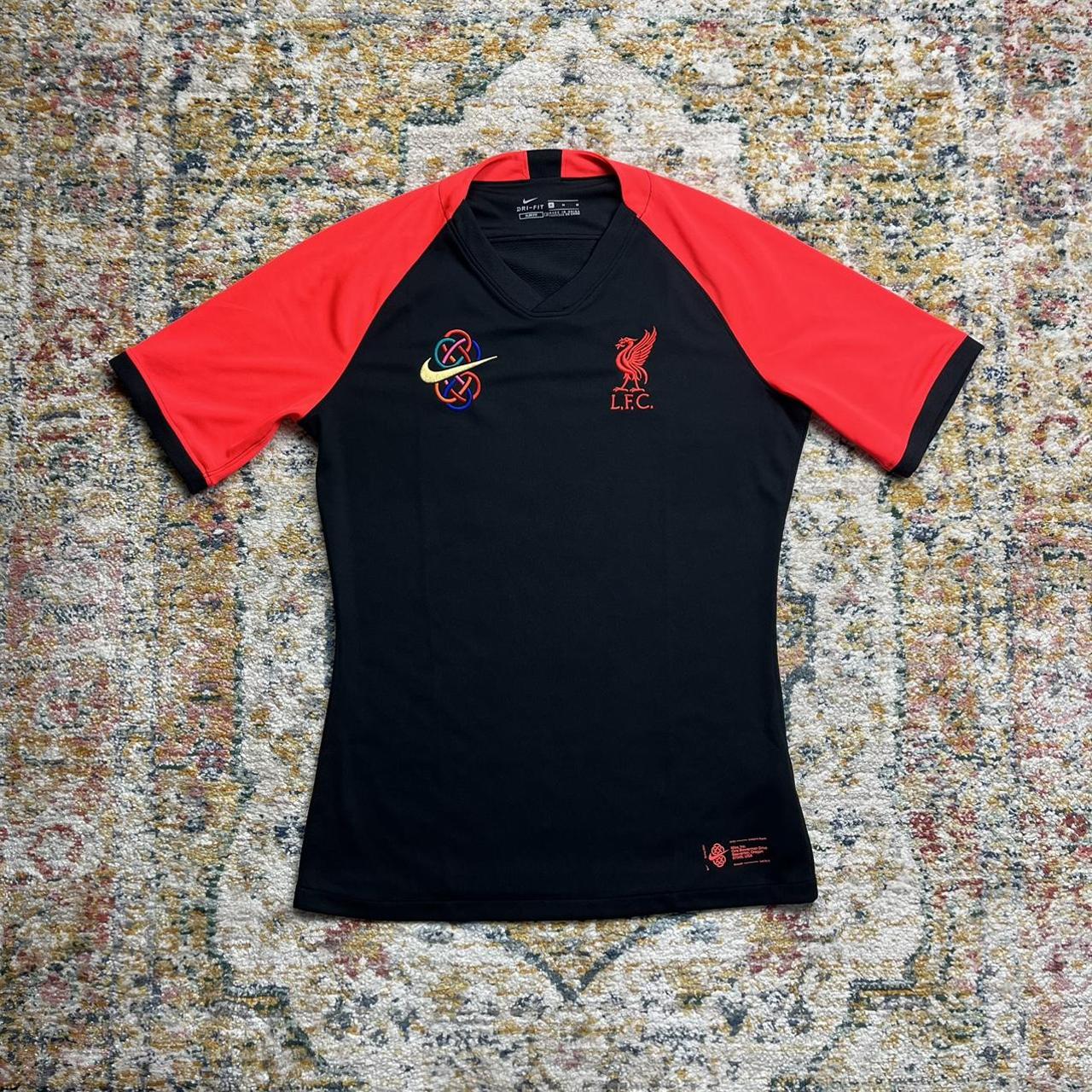liverpool cny nike