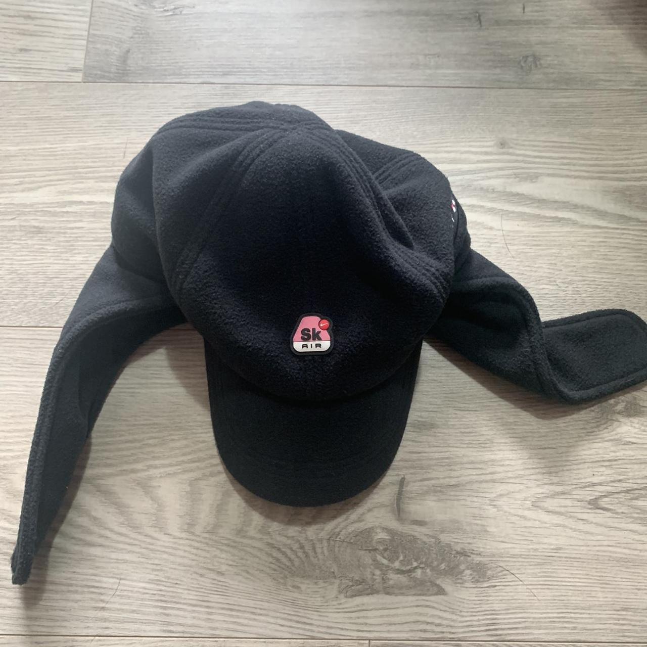 Sk air outlet hat