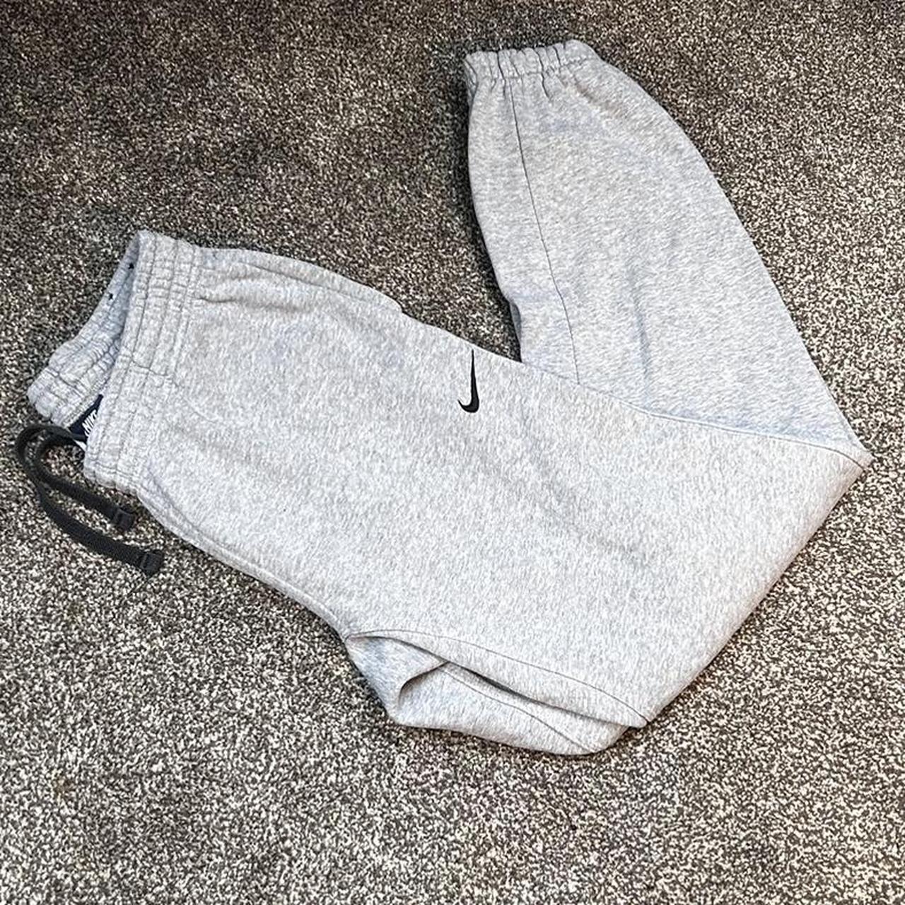 baggy grey nike joggers