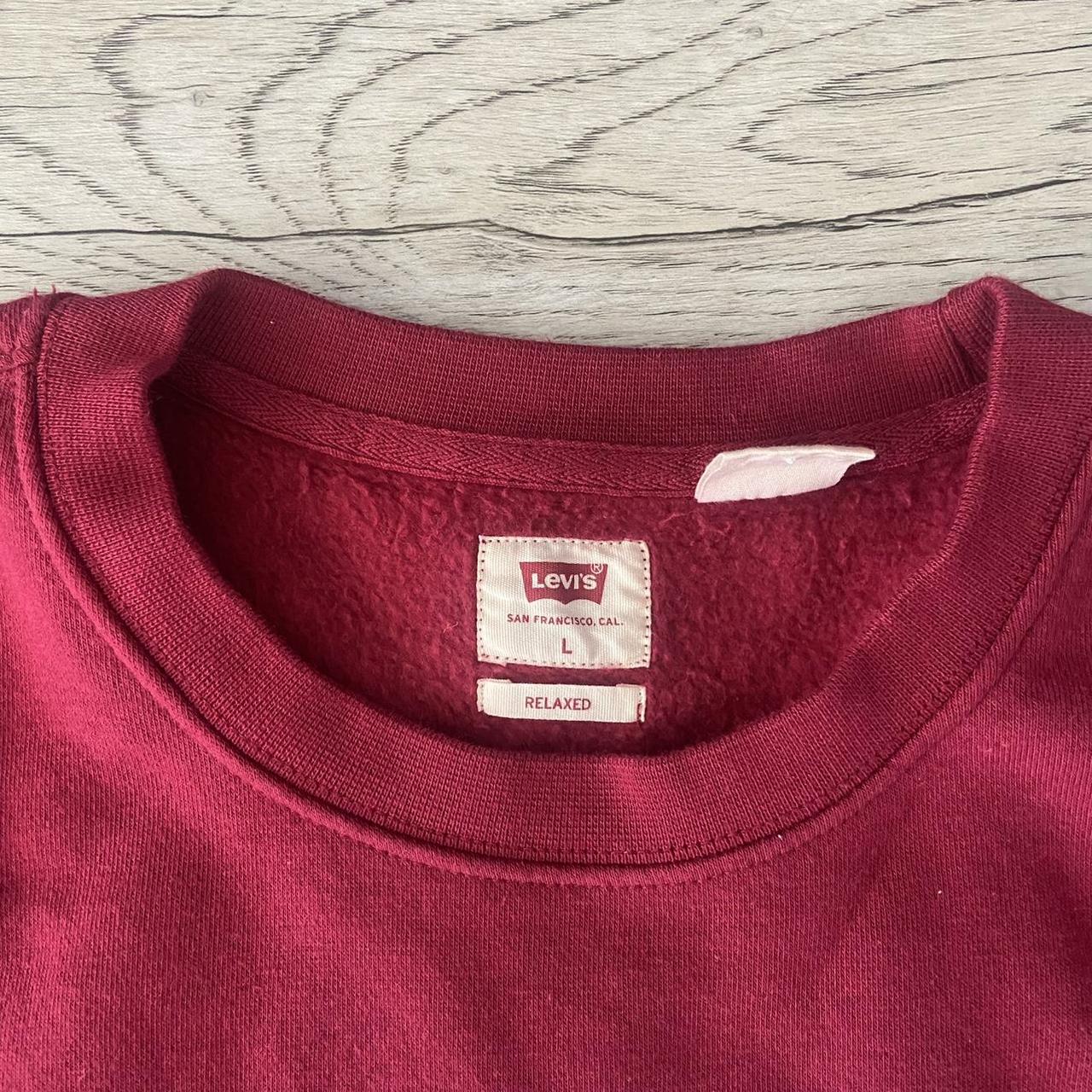 Levi's Men's Red and White Jumper | Depop