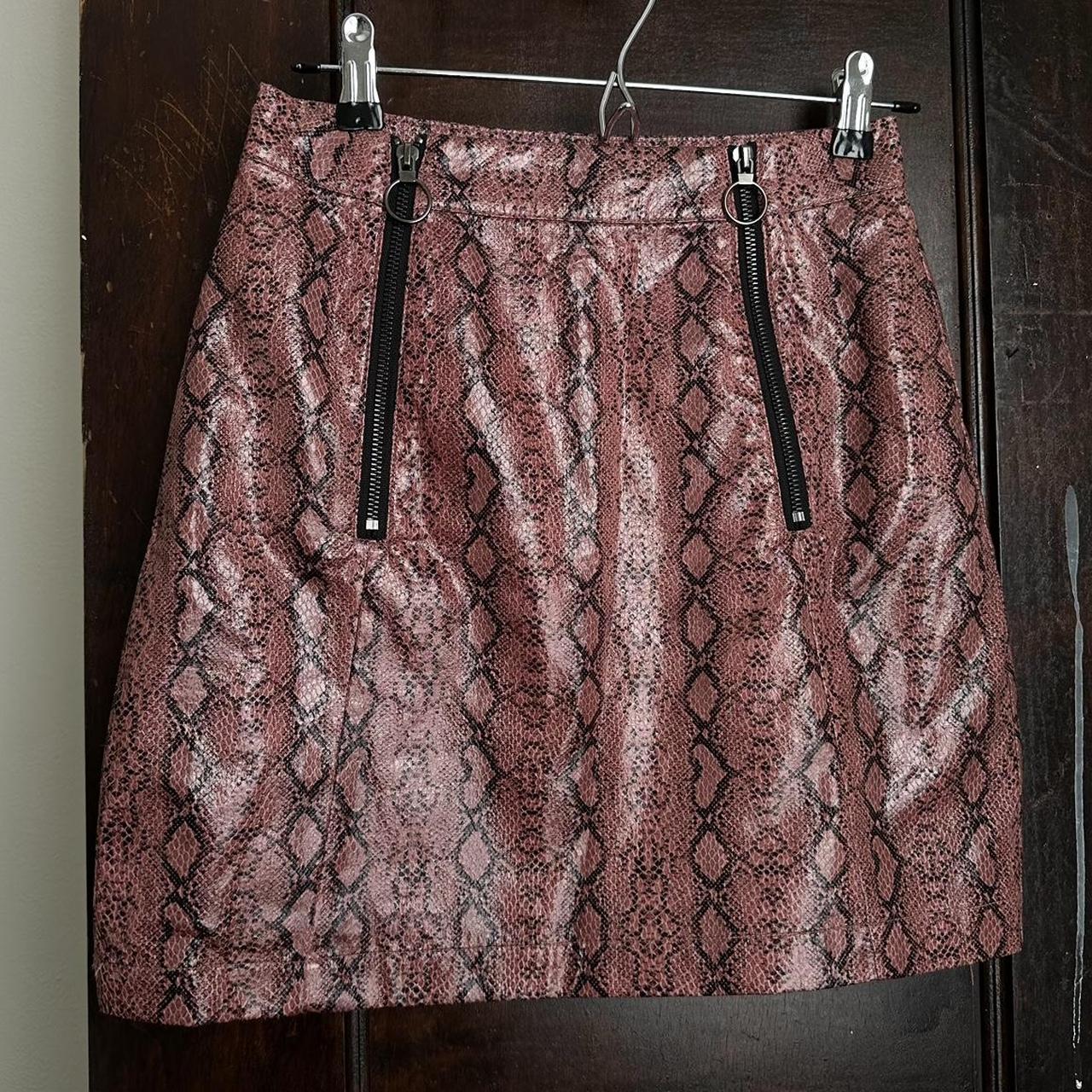 Pink snakeskin 2024 mini skirt