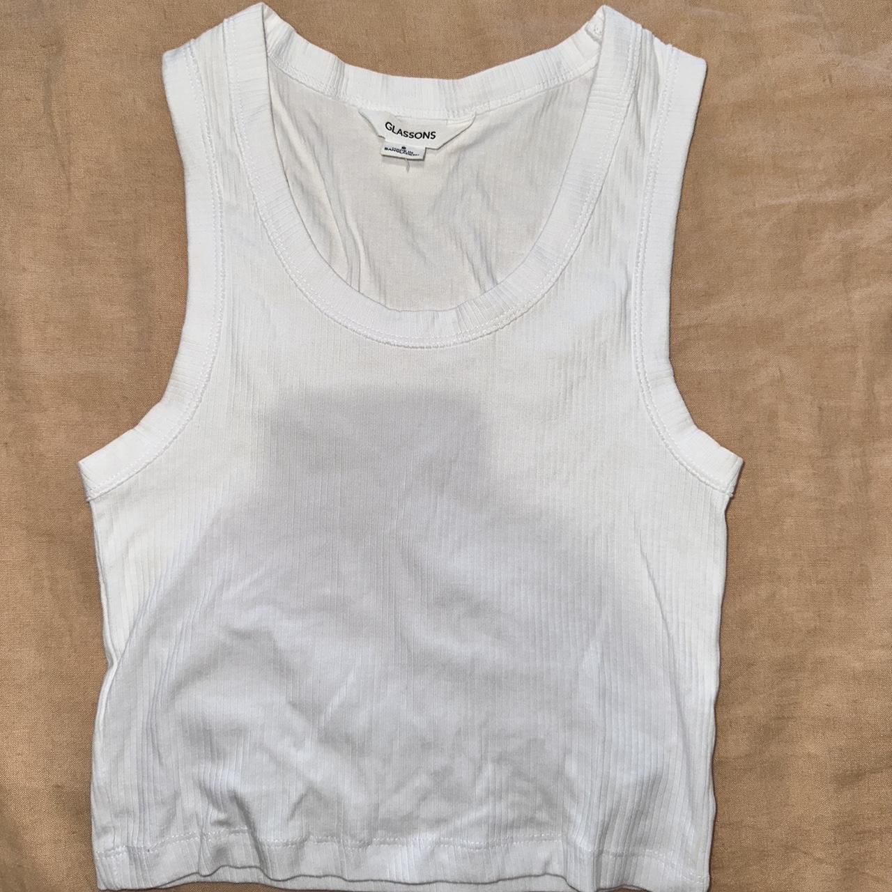 Glassons white ribbed tank size small - Depop
