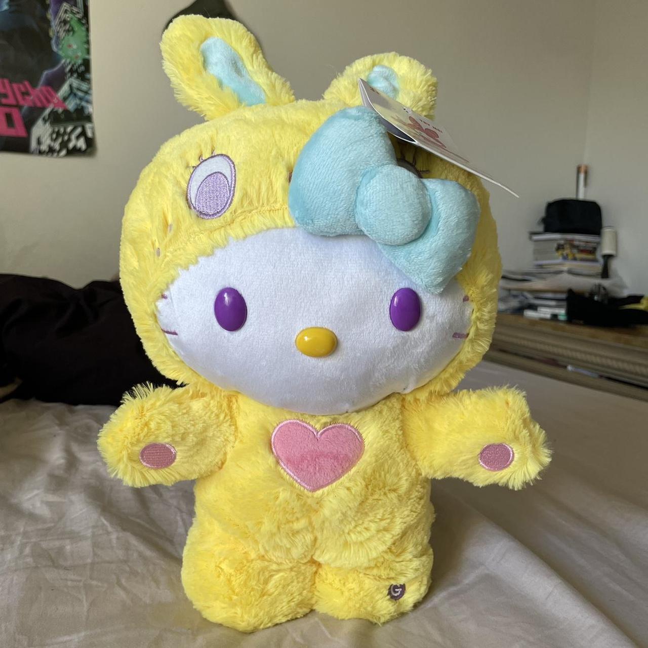 Hello Kitty 2023 Easter Sidestepper 2024 Bundle