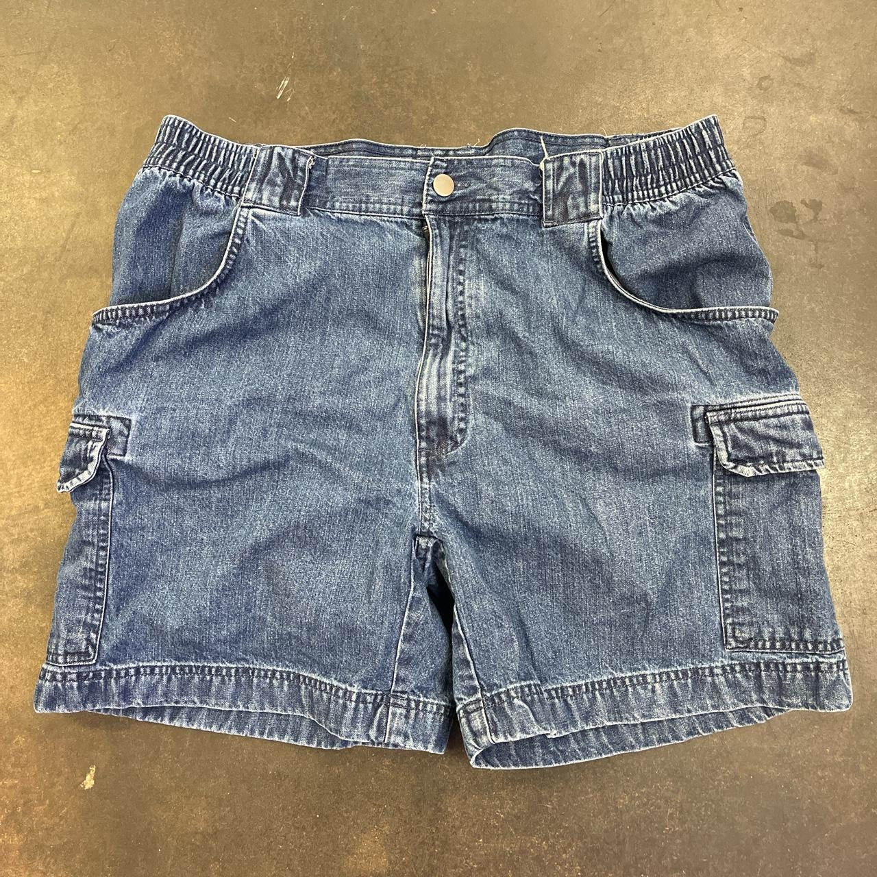 Roundtree & Yorke denim cargo shorts. Waist 40” and... - Depop