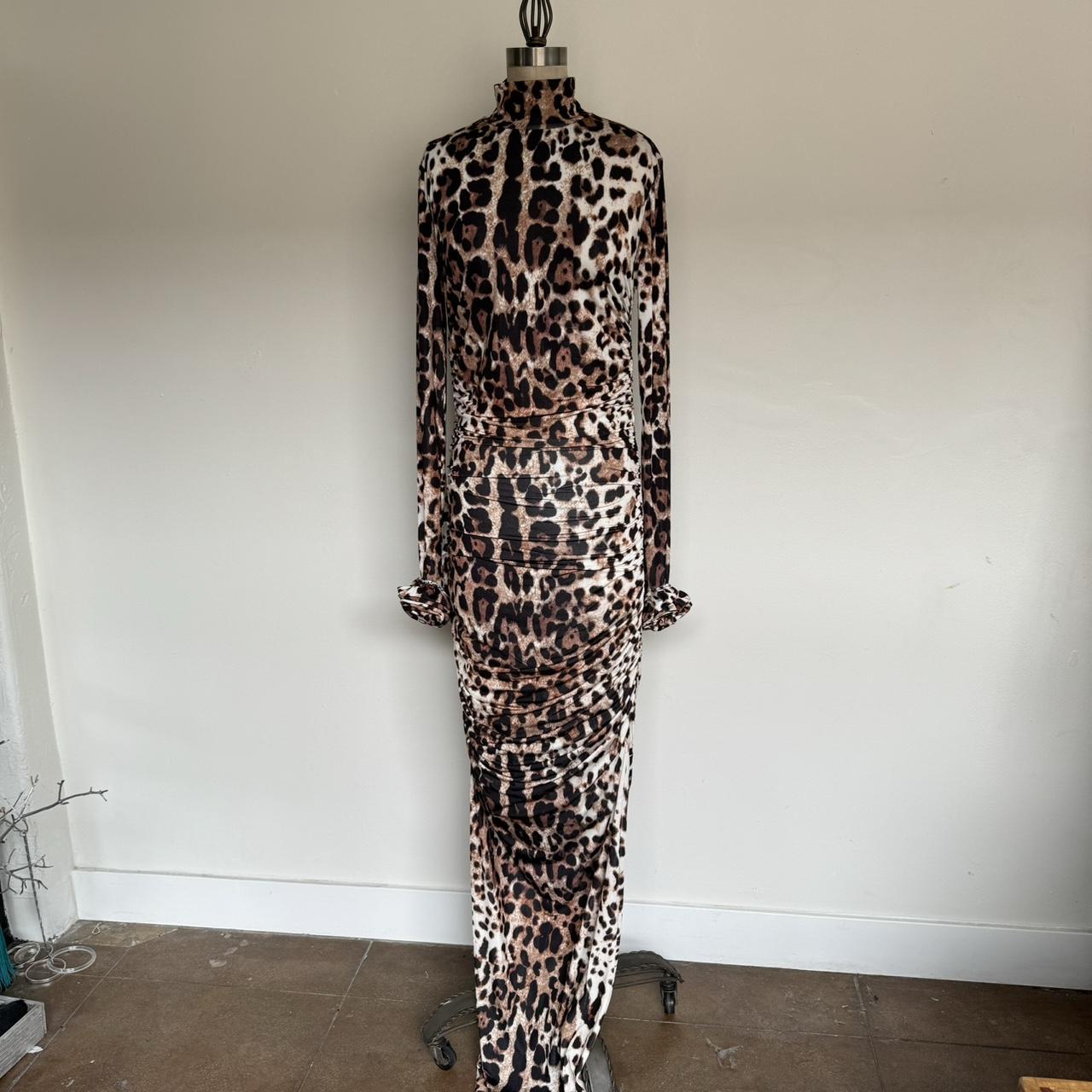 Leopard print maxi long sleeve dress with big