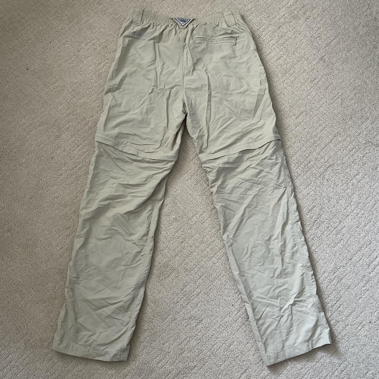 Columbia PFG Cargo pants. Size men’s small.... - Depop