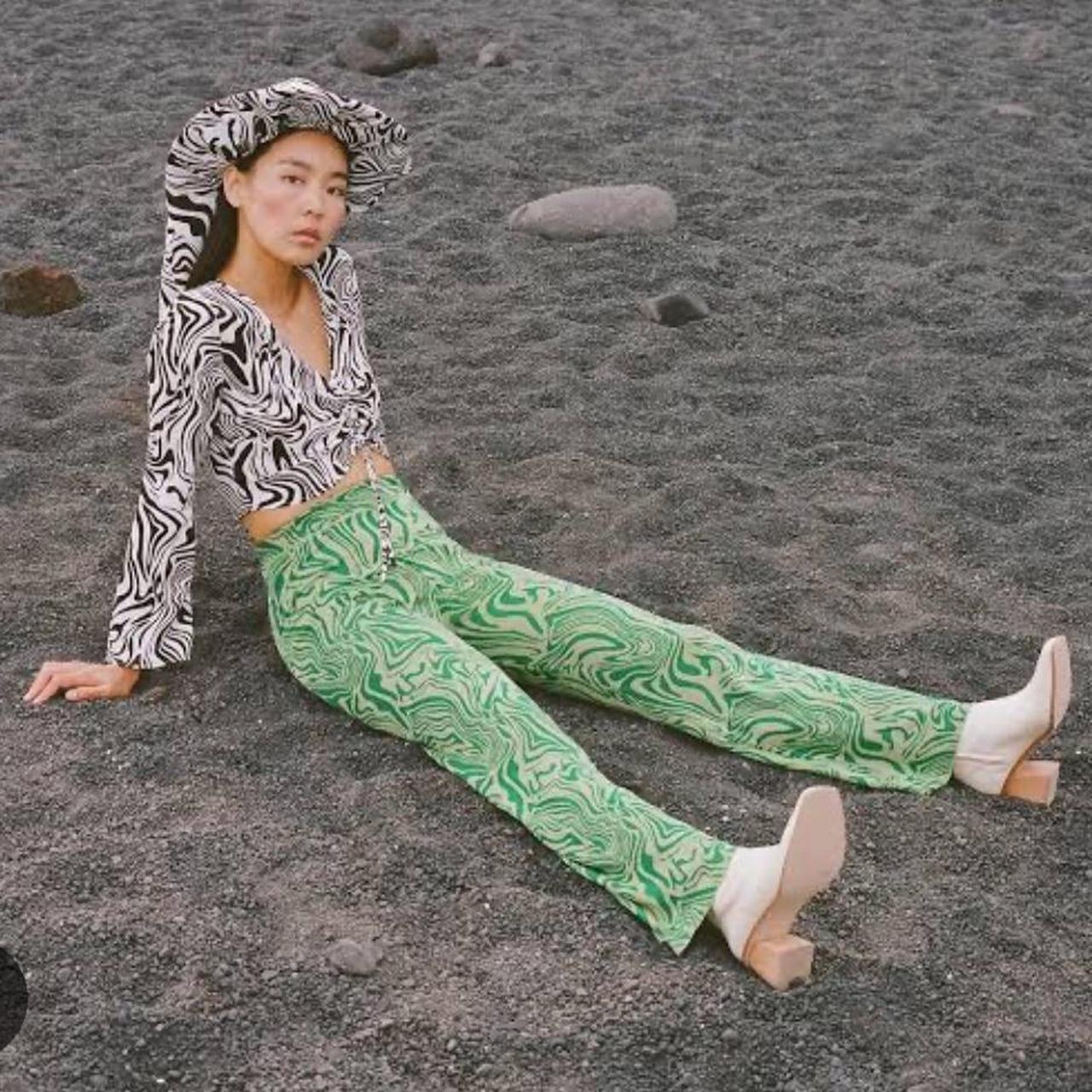 Paloma wool claudia pants Green Size medium (fit | Depop