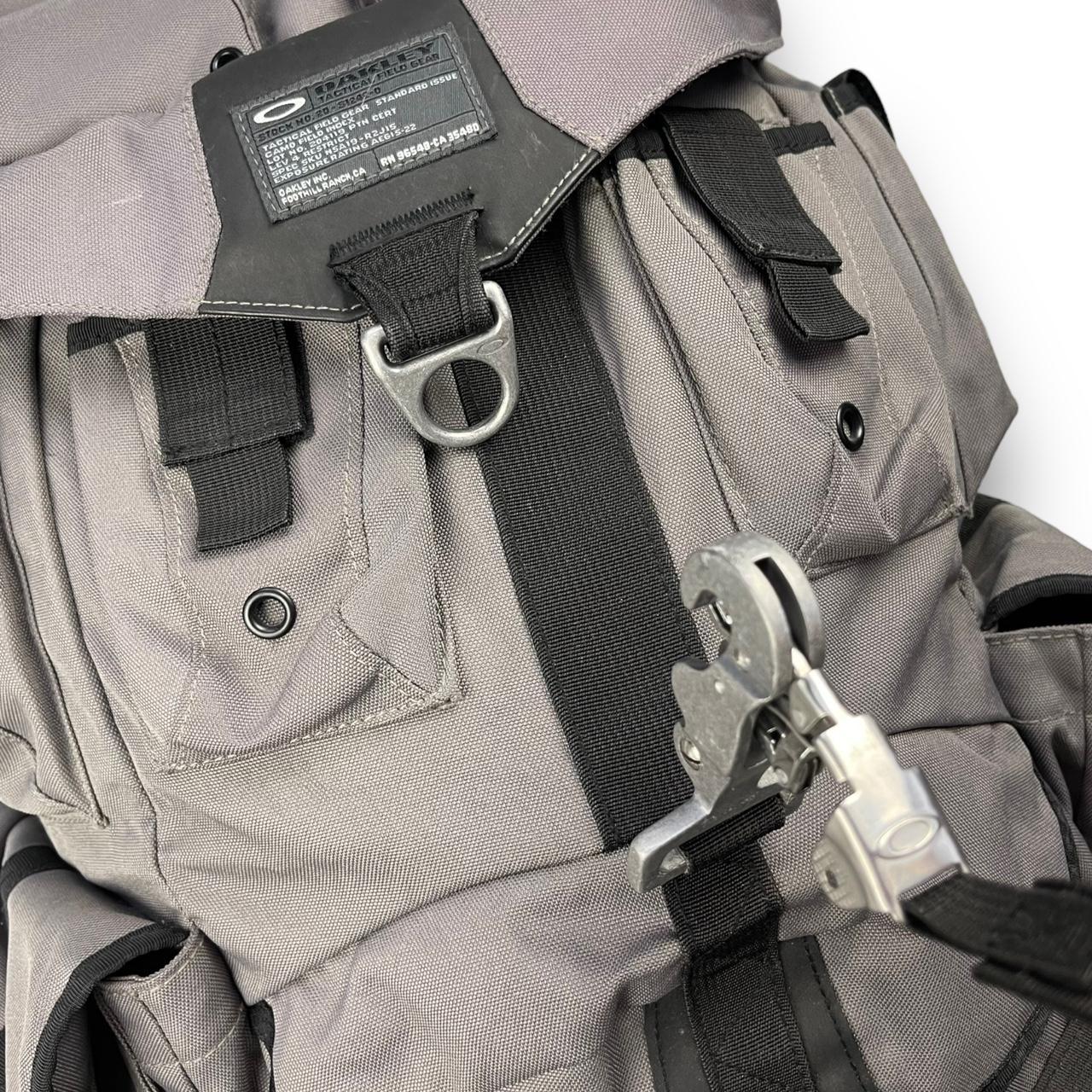 2000's Vintage Oakley Mechanism Backpack Tactical... - Depop