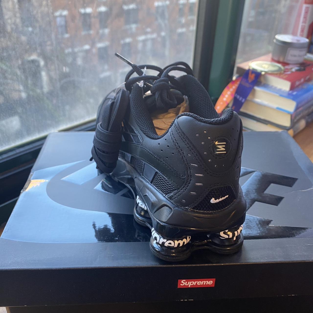 Nike Shox スニーカー　DN supreme adidas NIKE X SUPREME SHOX RIDE 2 SP - Spyder｜セレクトショップ
