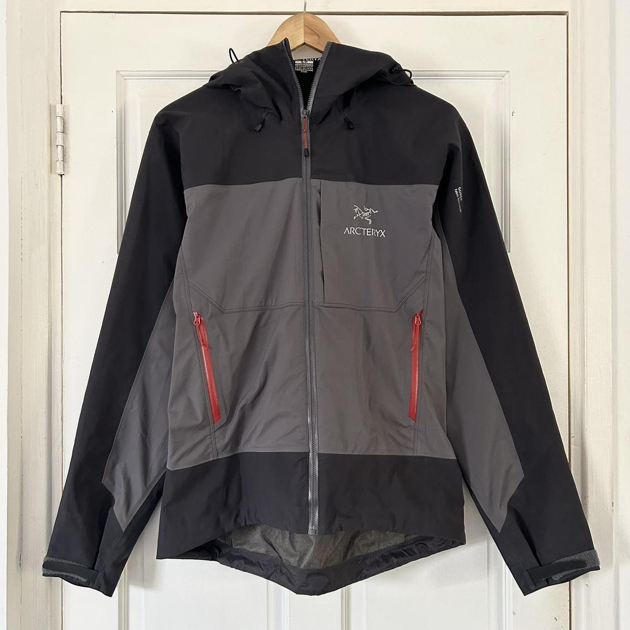 Online Arc’teryx Shell Jacket