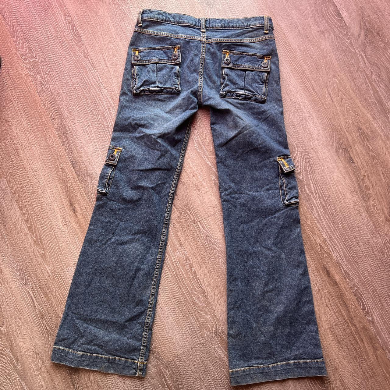 Y2K low rise cargo pants FIORUCCI / labeled size 9... Depop