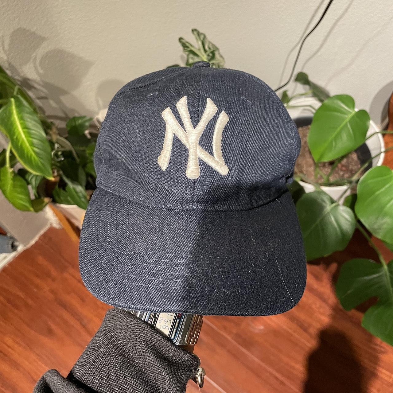 NY YANKEES BASEBALL CAP VELCRO Depop