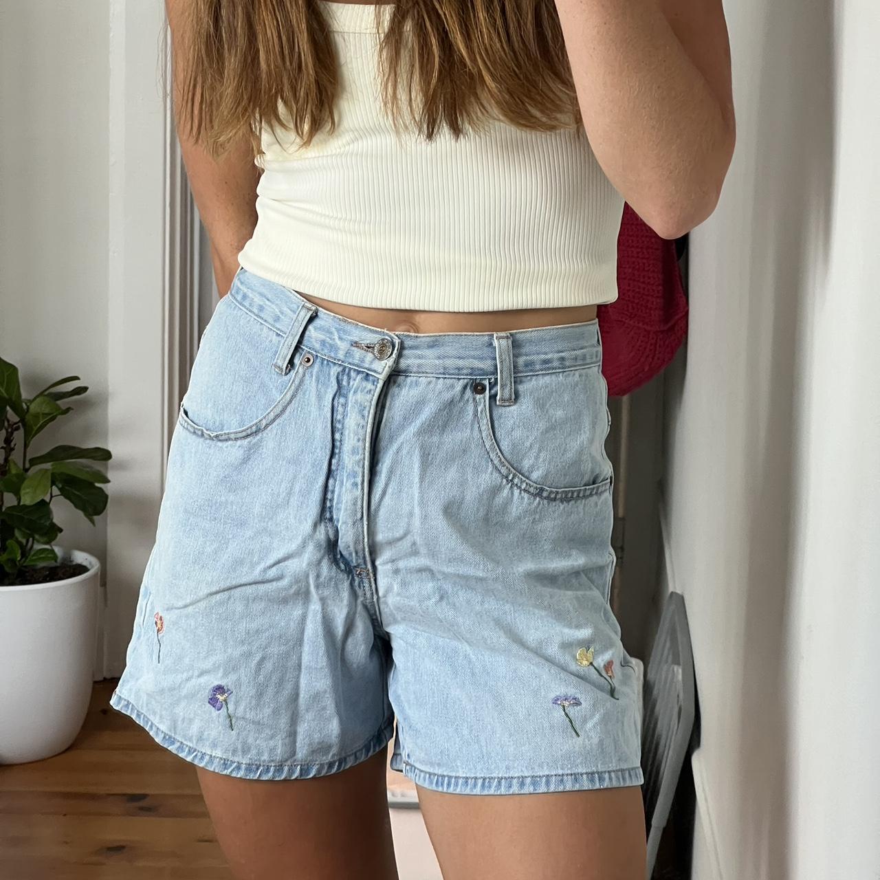 The cutest shorts with floral embroidery Would fit... - Depop