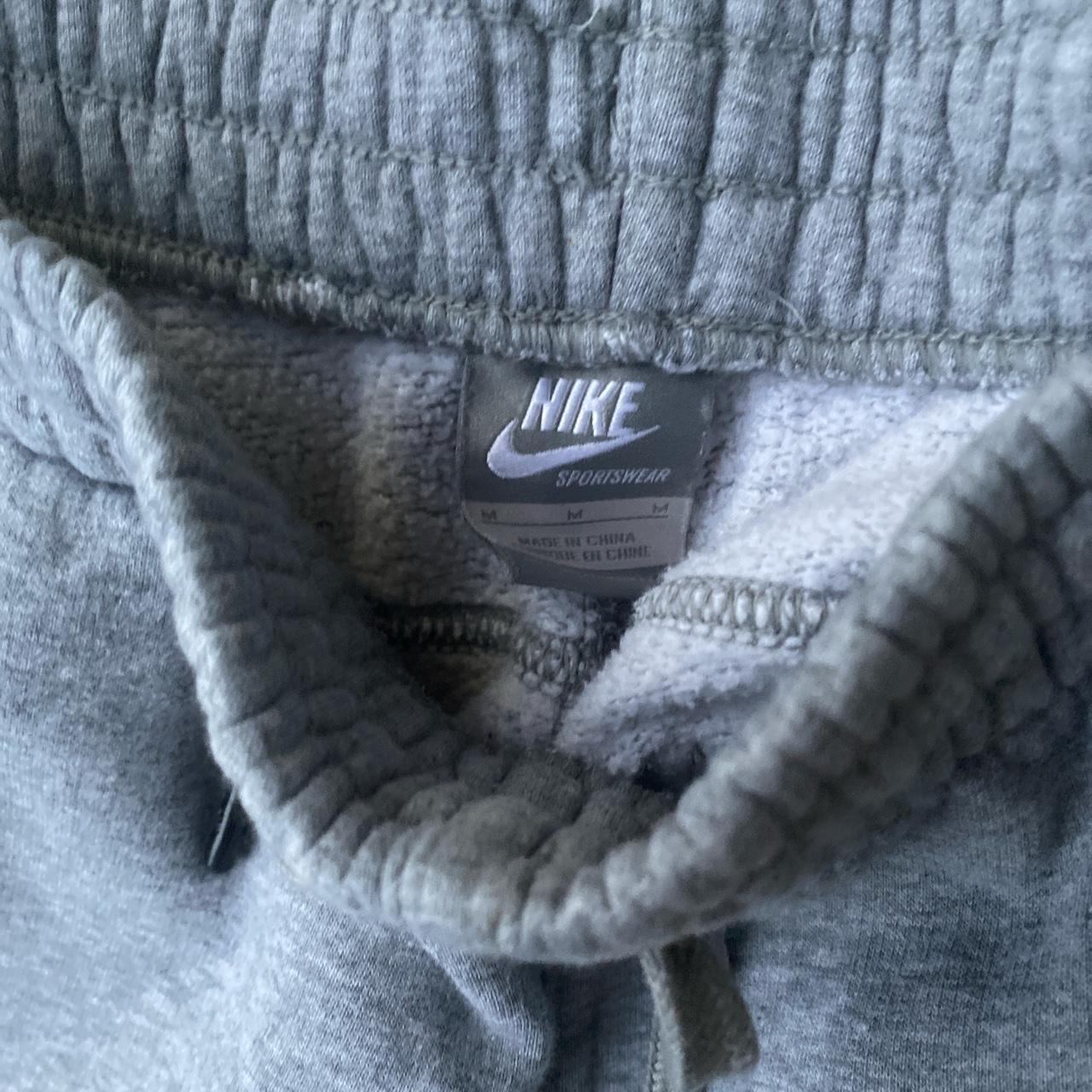 Nike men’s sweatpants 90s nice condition Size medium - Depop