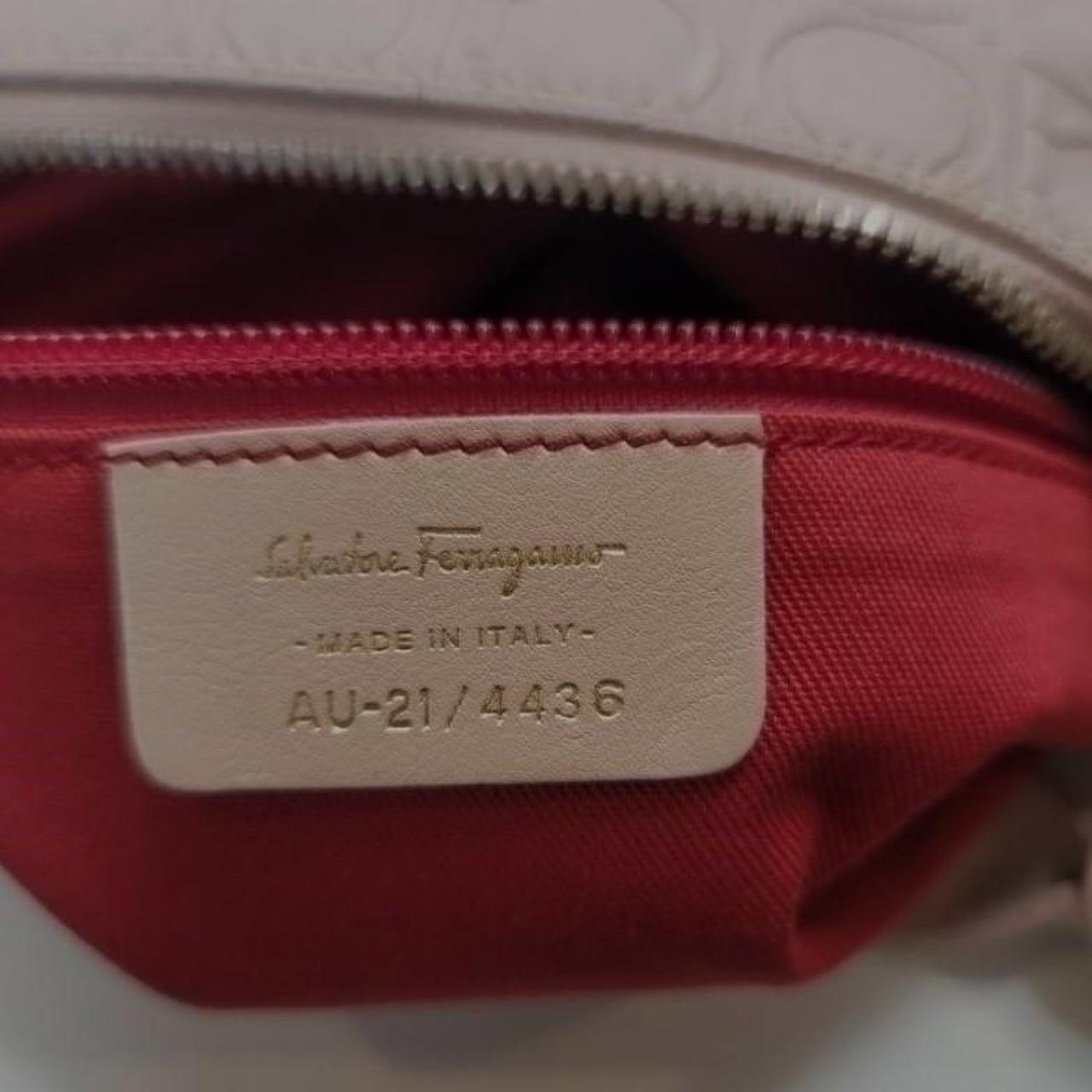 VINTAGE Y2K Salvatore Ferragamo Gancini shoulder bag | Depop