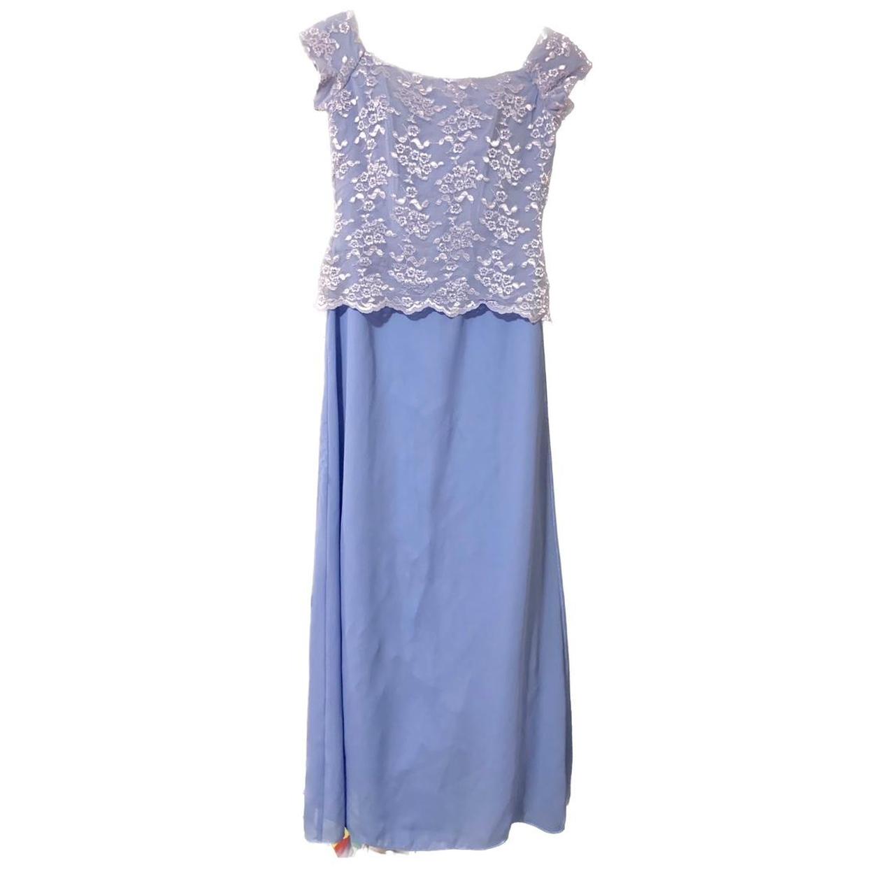Pastel lace purple dress Size 6 would best fit a... - Depop
