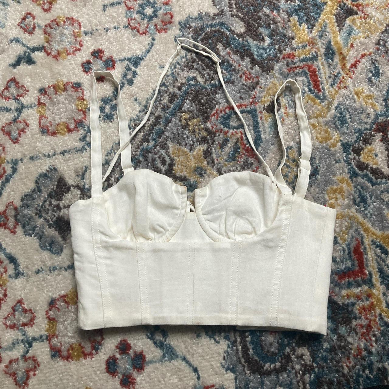 item listed by eveliz_
