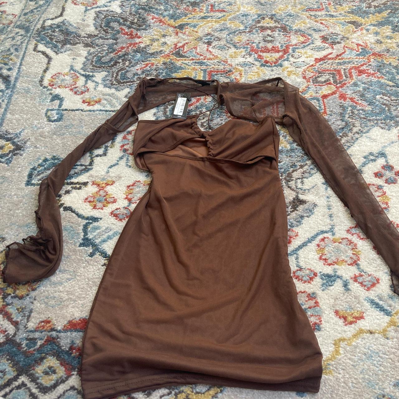 item listed by eveliz_