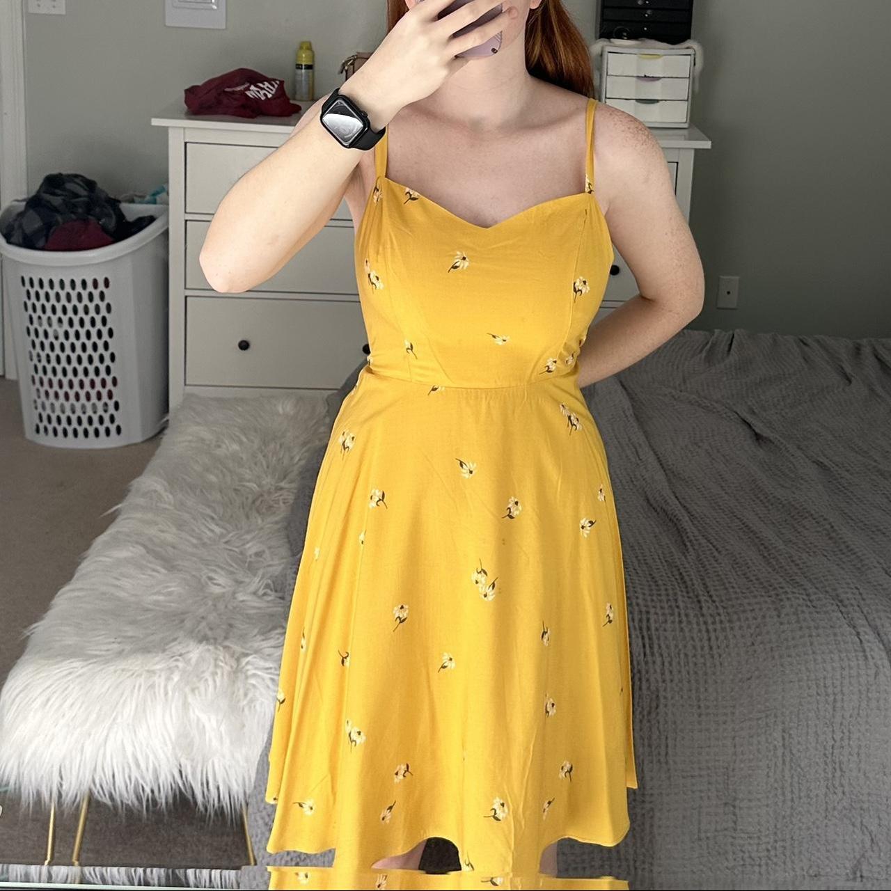 Old navy hotsell yellow dress