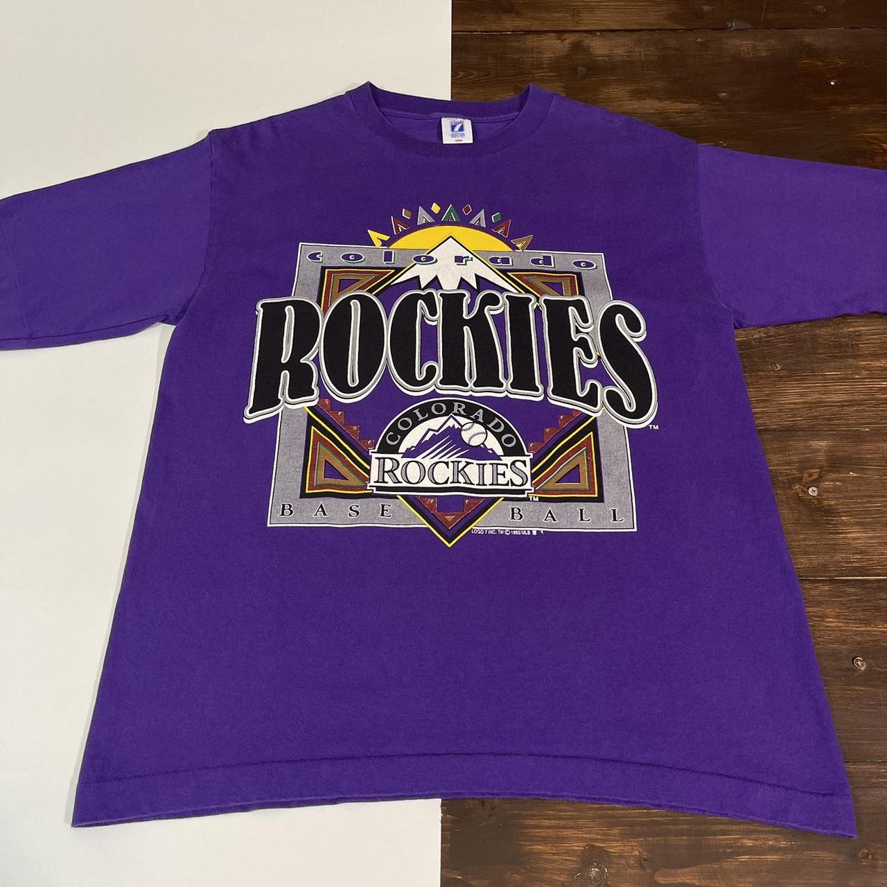 Vintage Colorado Rockies T-shirt Measurements : - Depop