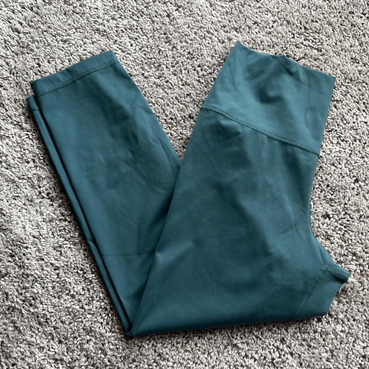Yoga licious leggings! • green teal color • some - Depop