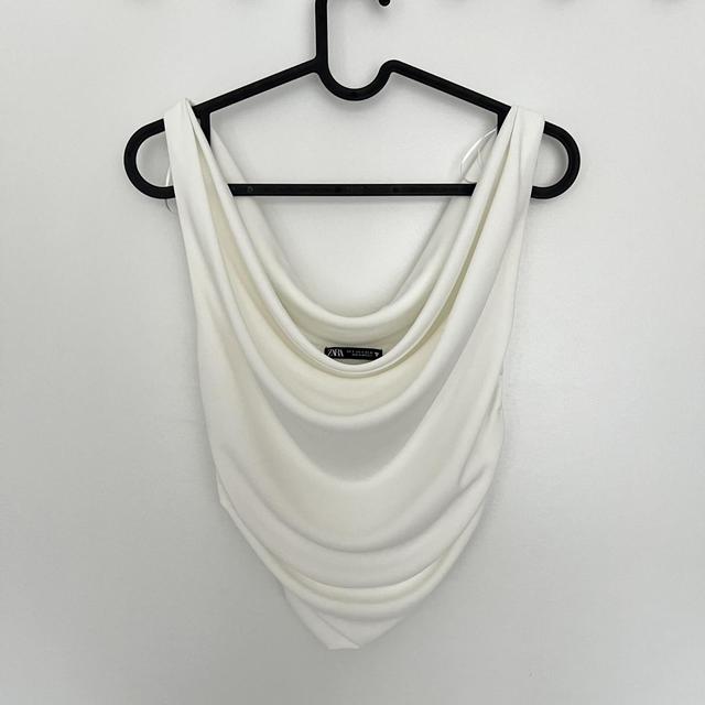トップス heaven by marc jacobs x barragan HEAVEN x Barragan cutout baby tee Sooo cute! Brand | Depop