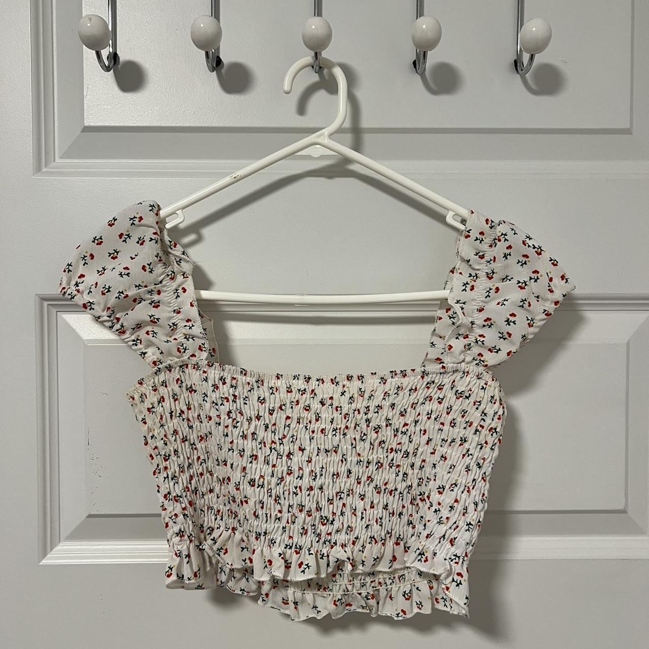 Crop top flower pattern Can be worn off the shoulder Depop