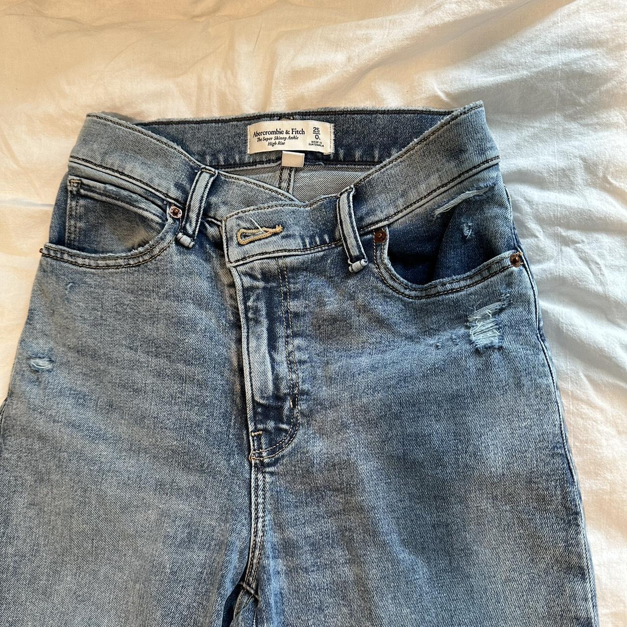 Abercrombie “The Super Skinny Ankle” high waisted V... - Depop