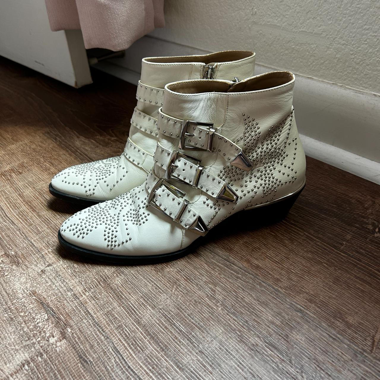 Chloe susanna boots white best sale