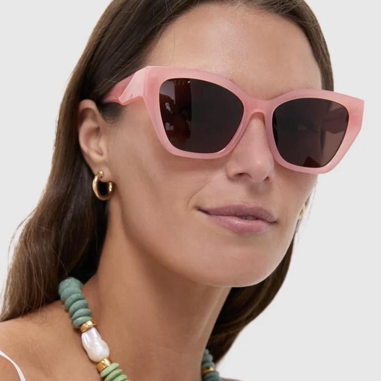 DIFF Women's Oversized Sunglasses - Pink – Diff p… - image 6