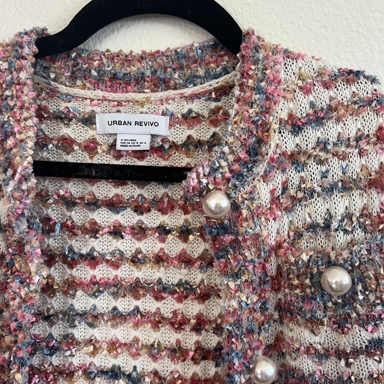 Multi color textured knit set, with pearl buttons - Depop