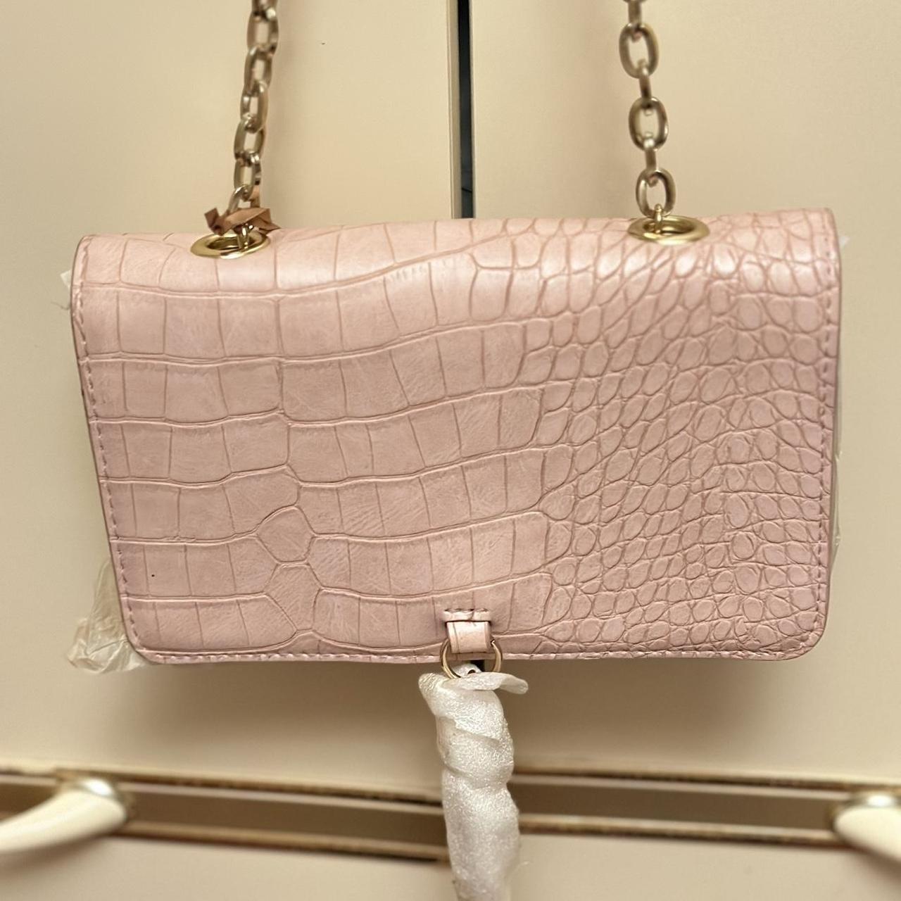 Avon best sale pink bag