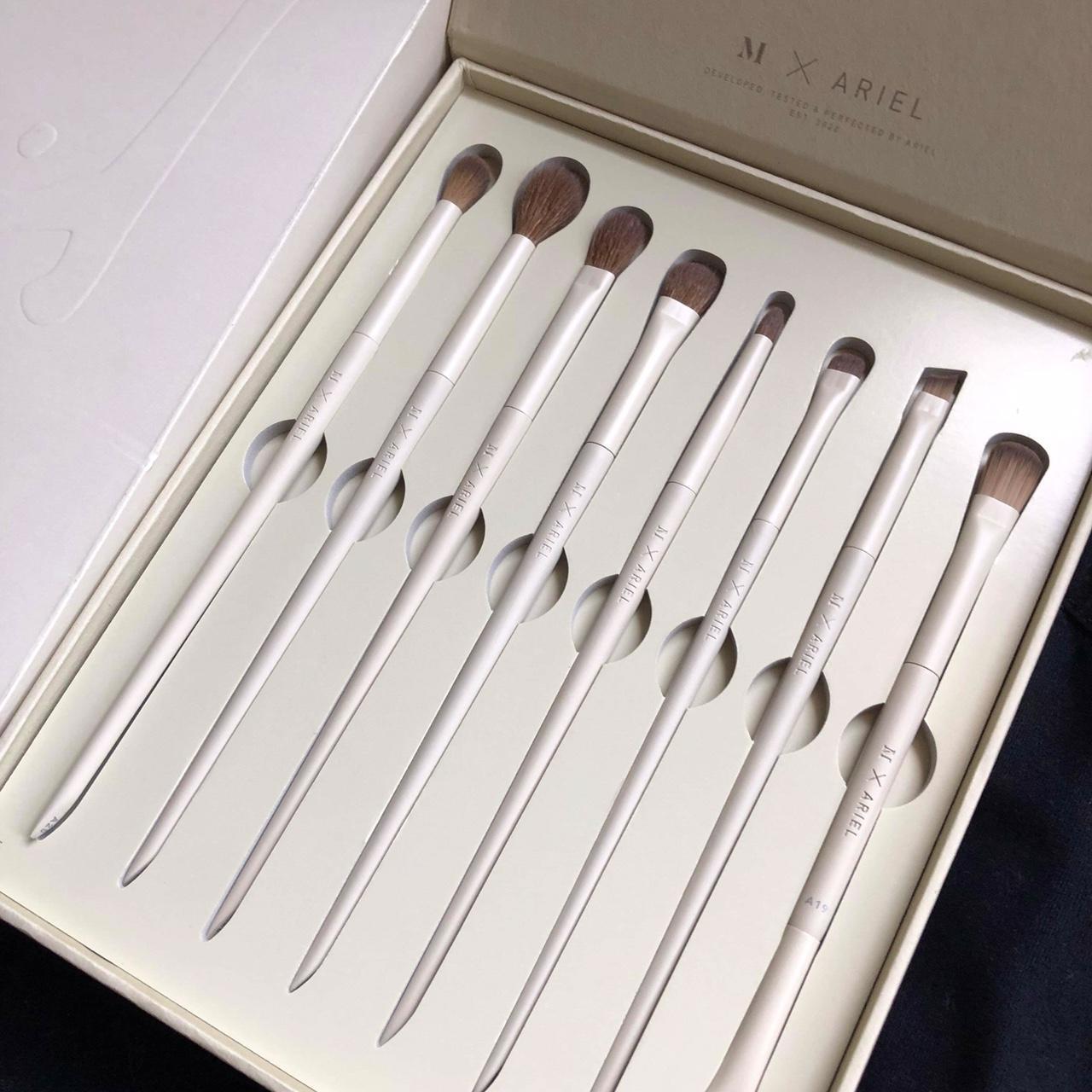 Morphe popular X Ariel eye brush set NWT