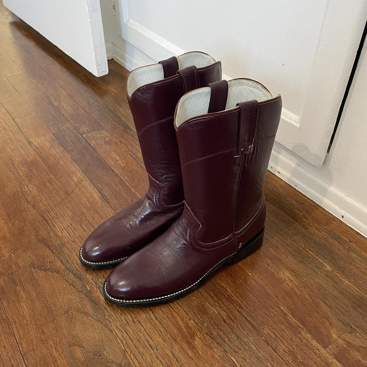 Vintage burgundy cowboy boots So cute and perfect... - Depop