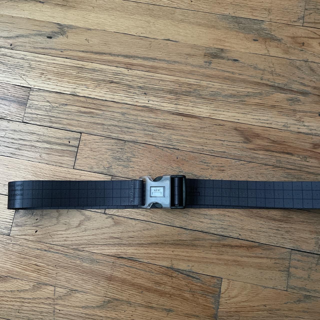 A cold wall discount belt