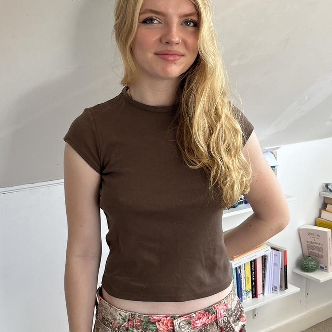 Cute Brandy Melville brown baby T!!! Depop