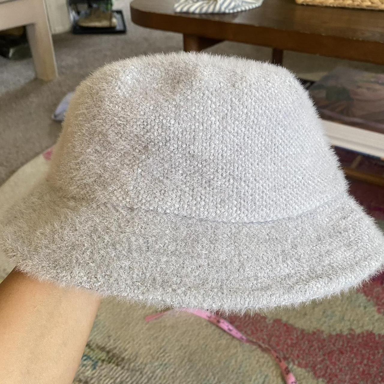 item listed by pgucci