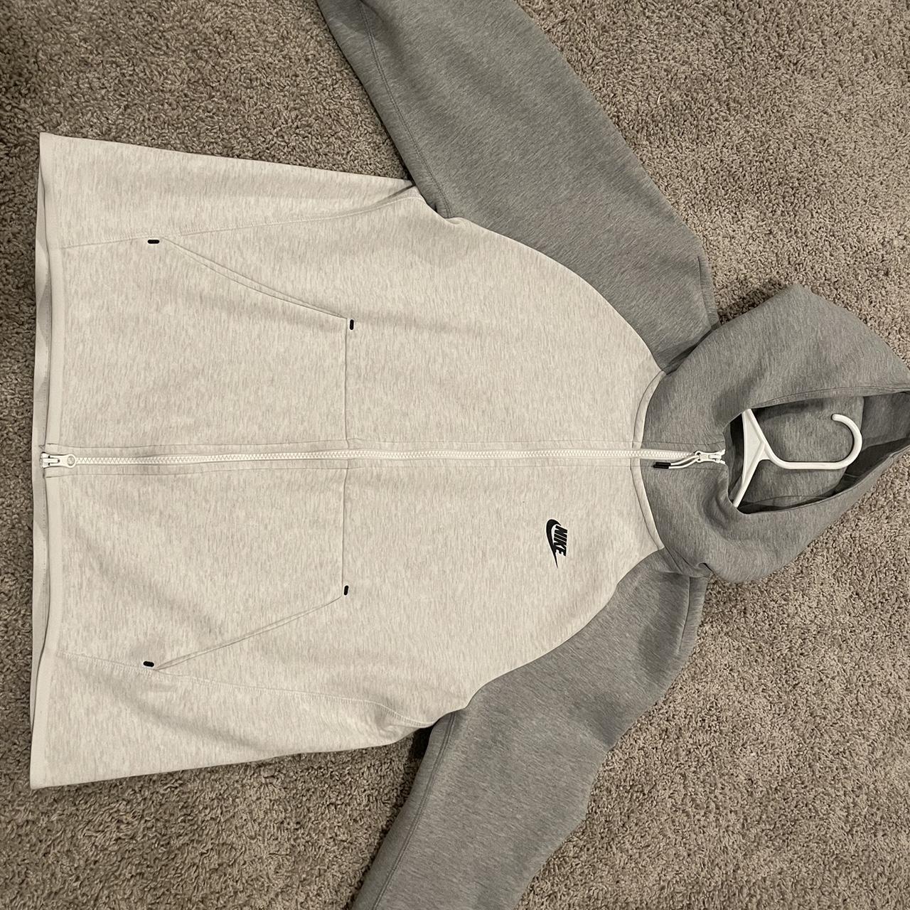 4xl nike tech fleece
