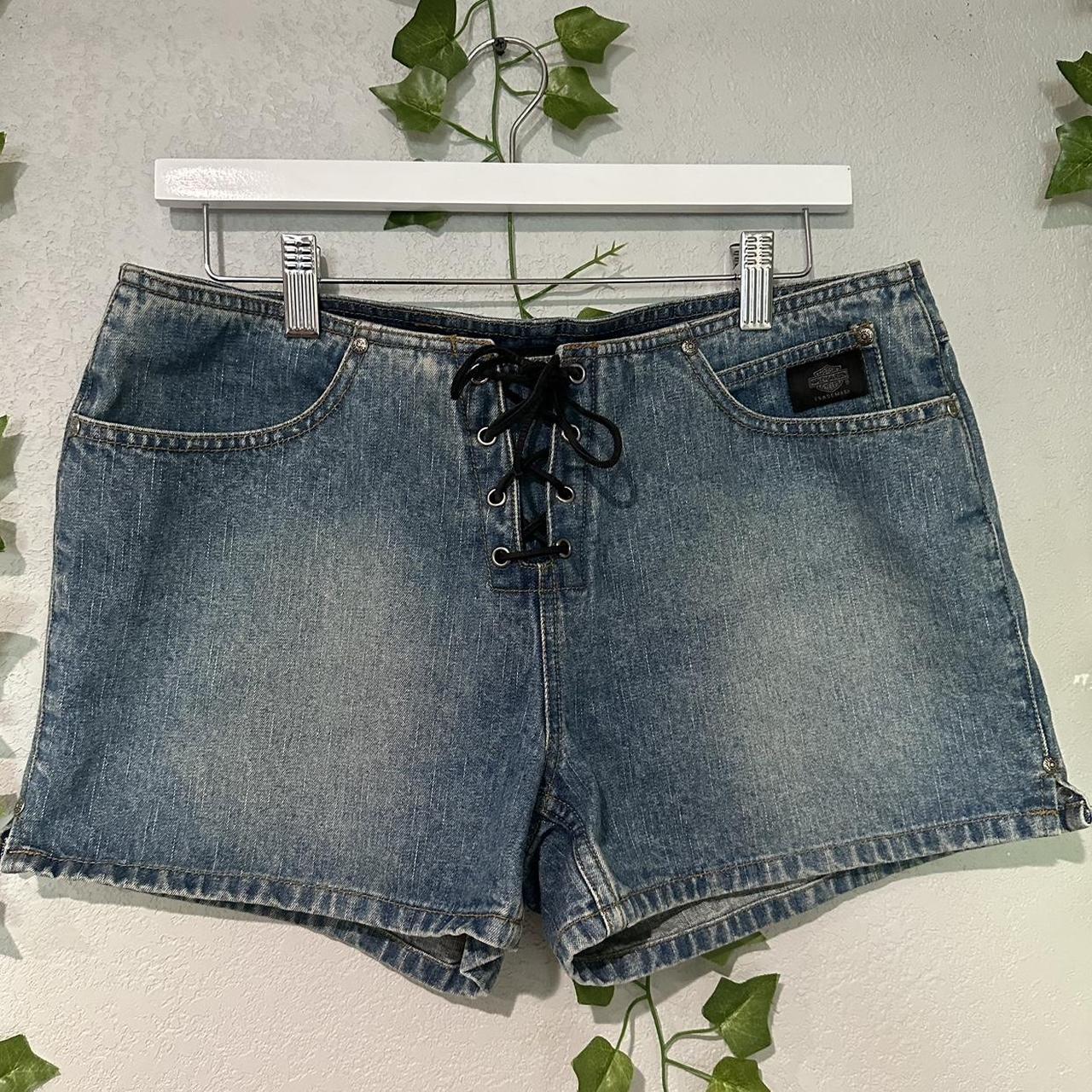 item listed by _melaniehernandez