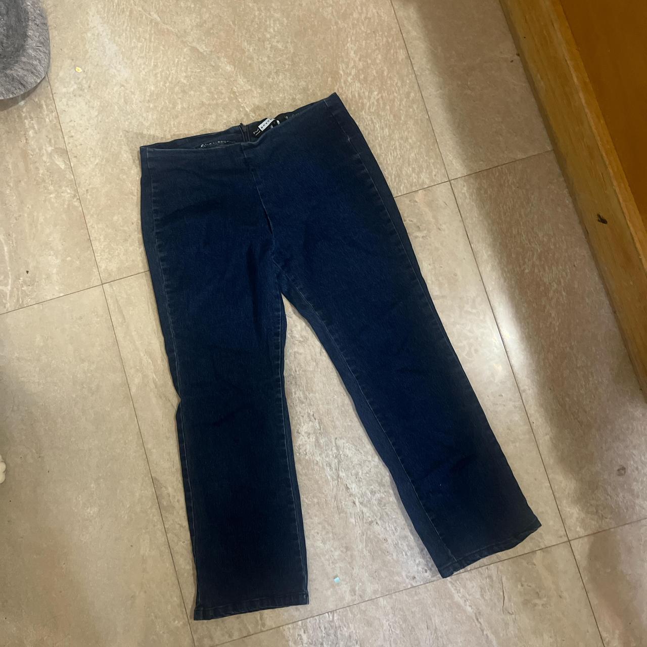 item listed by anahiv123