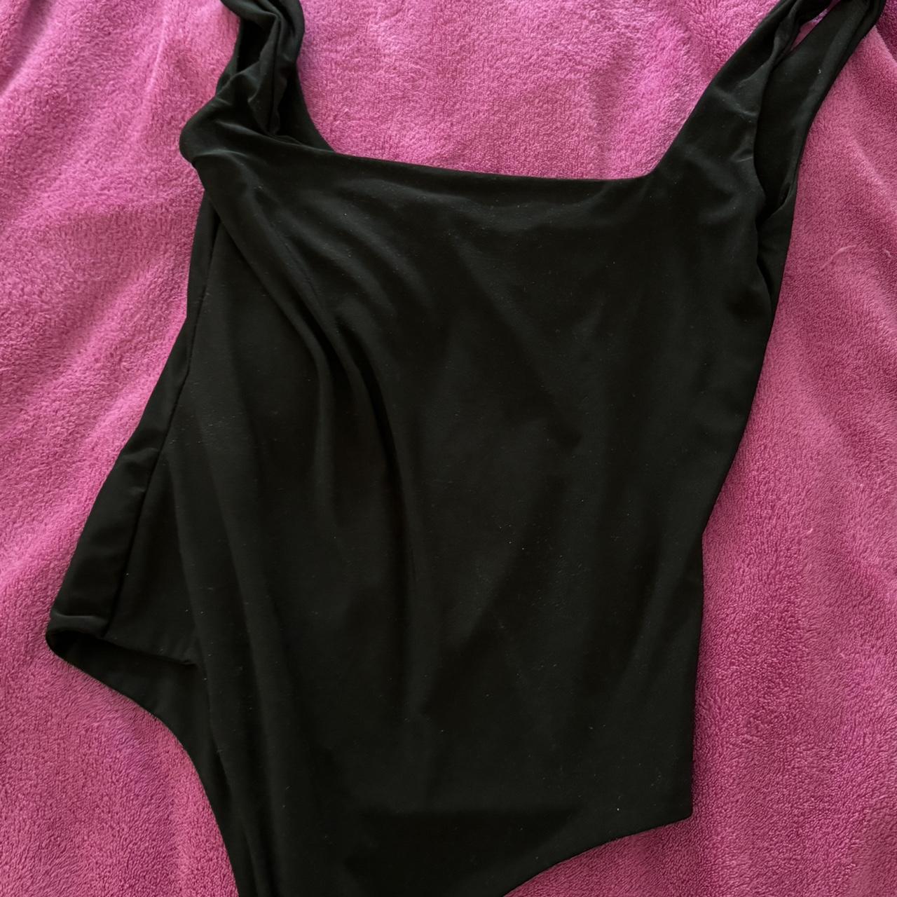 Prettylitttlething black bodysuit Size UK 8 - Depop
