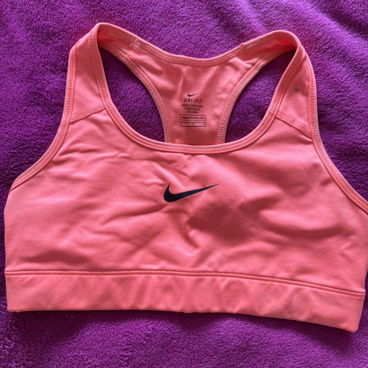 Nike dri - fit sports bra Size small - Depop
