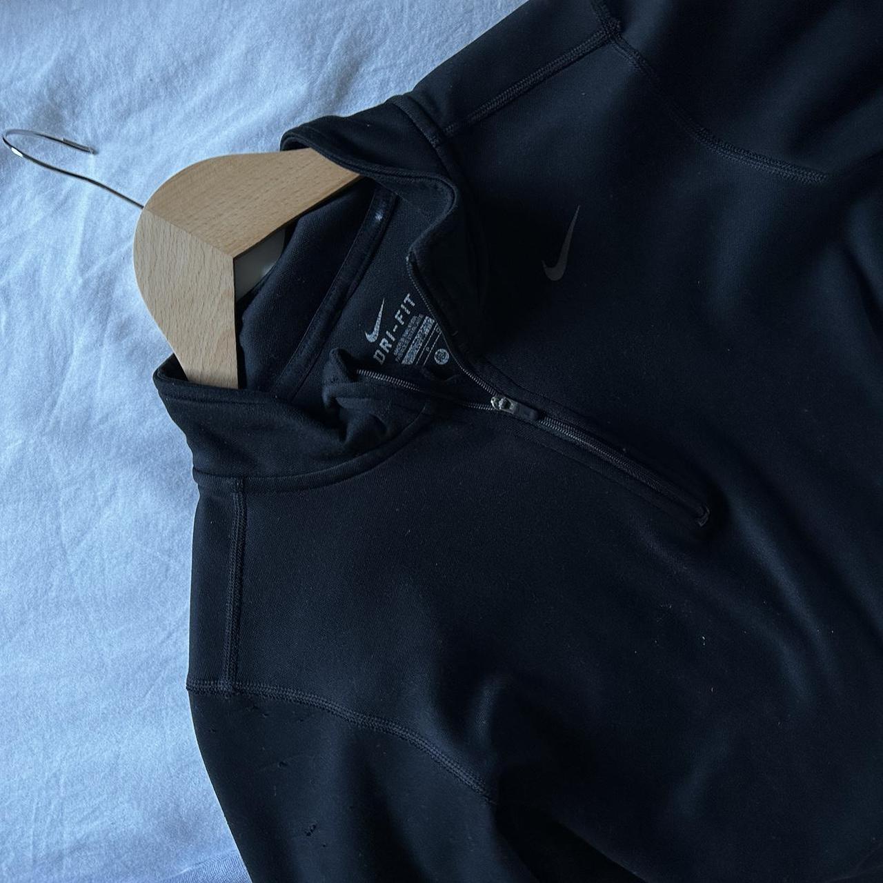 womens nike black top