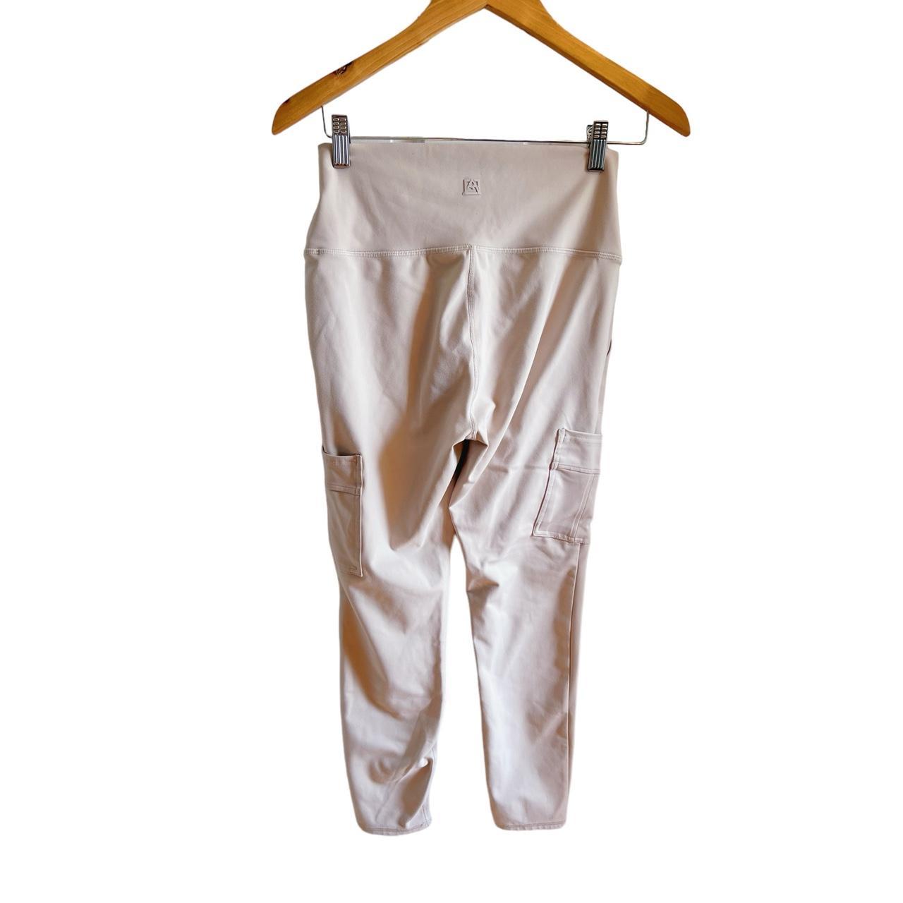 🌻 Avalanche Pink Nude Leggings 🌻 Size: Medium 🌻 - Depop